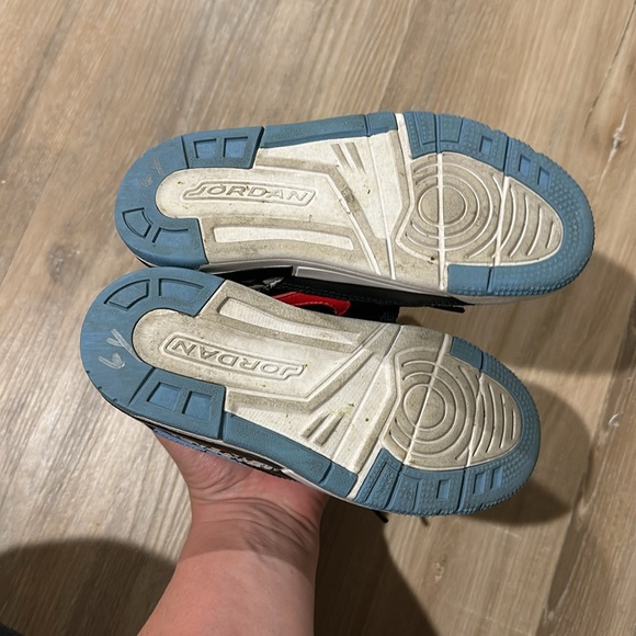 Nike Air Jordan Legacy 312 Low GS Black Blue Red size 11c - Picture 6 of 10